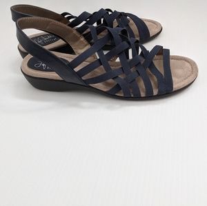 Life Stride Black Strappy Sandals